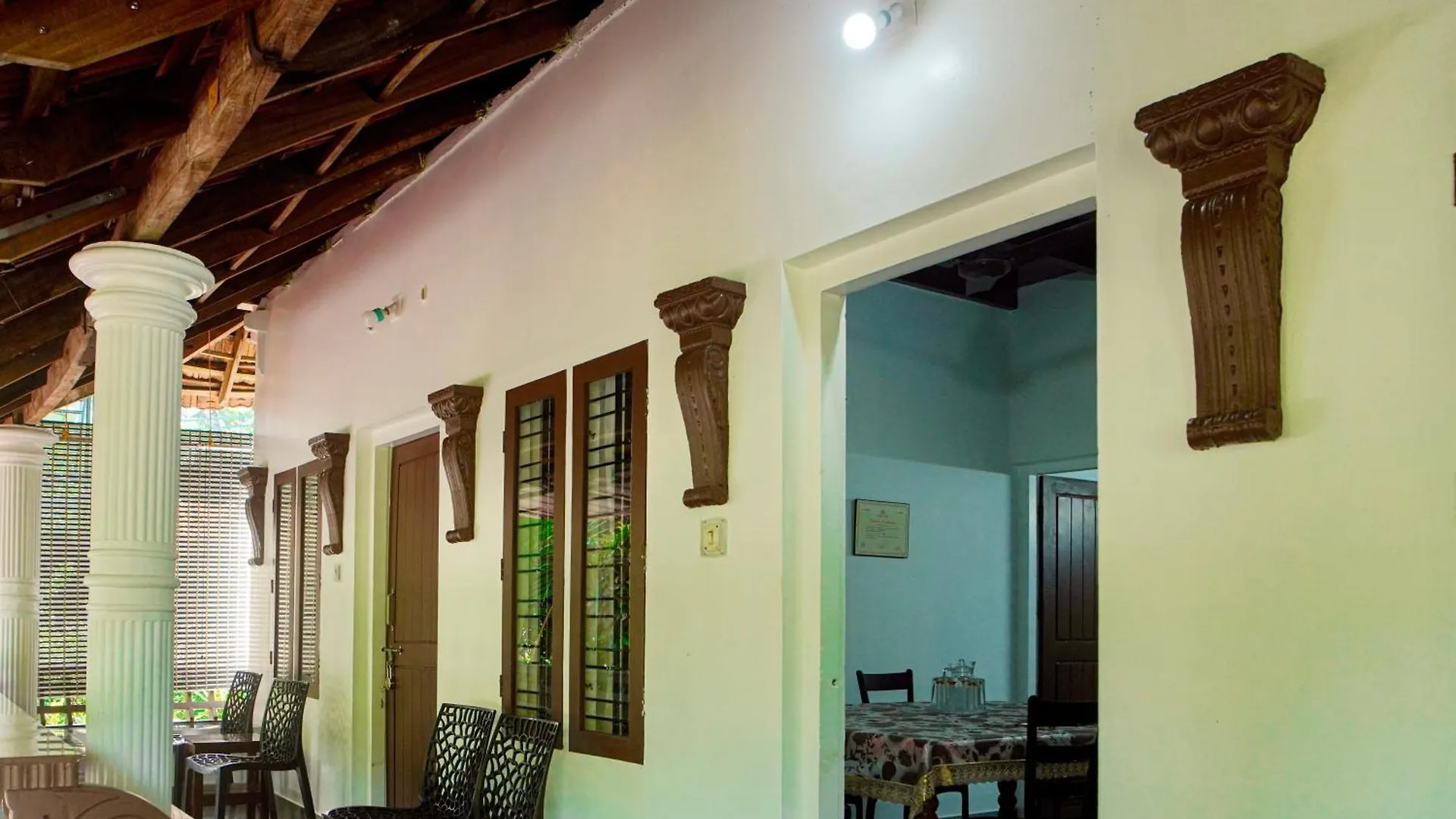 Sanctuary View Homestay Thattekad Kochi