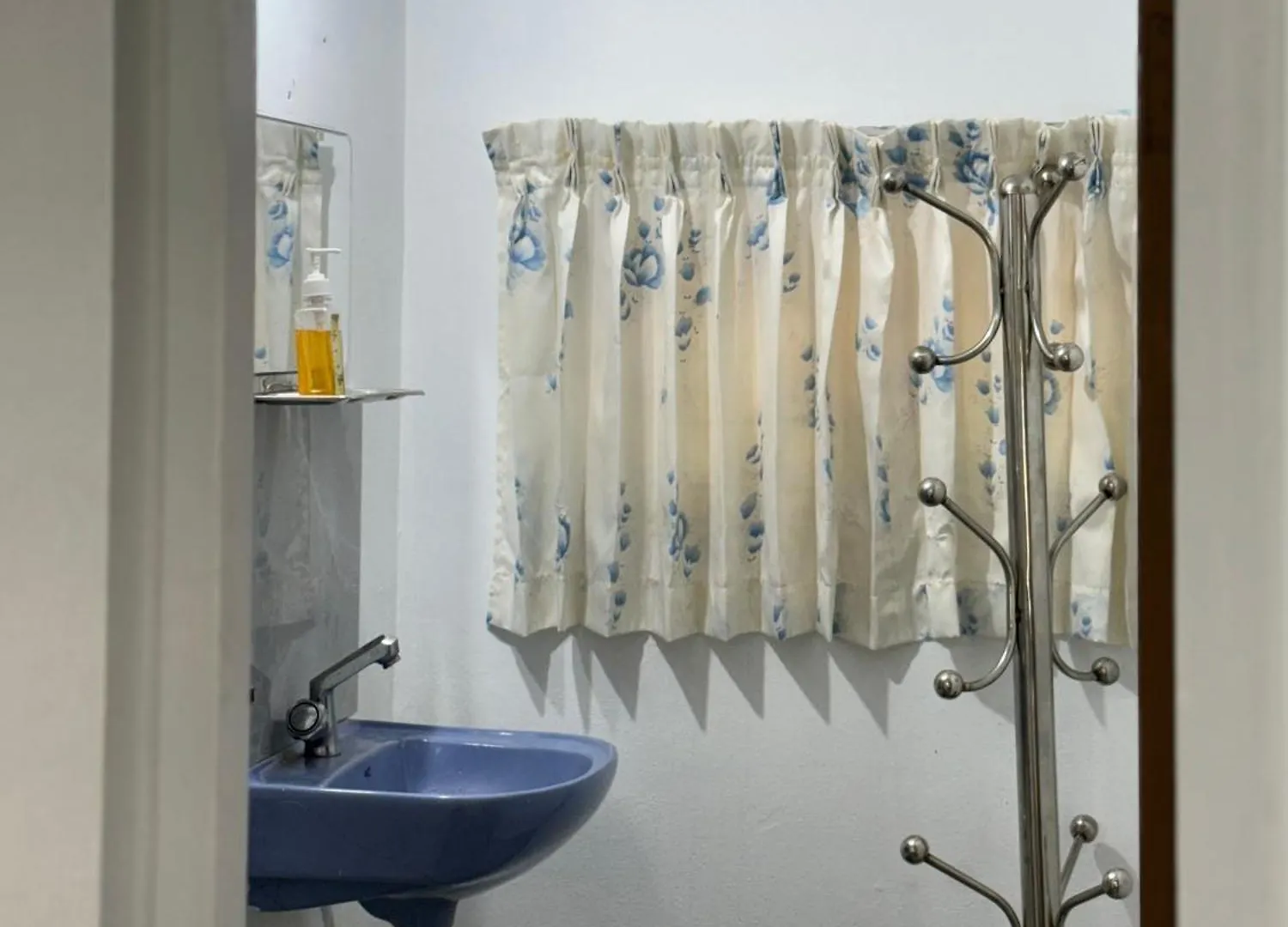Sanctuary View Homestay Thattekad Kochi 0*,