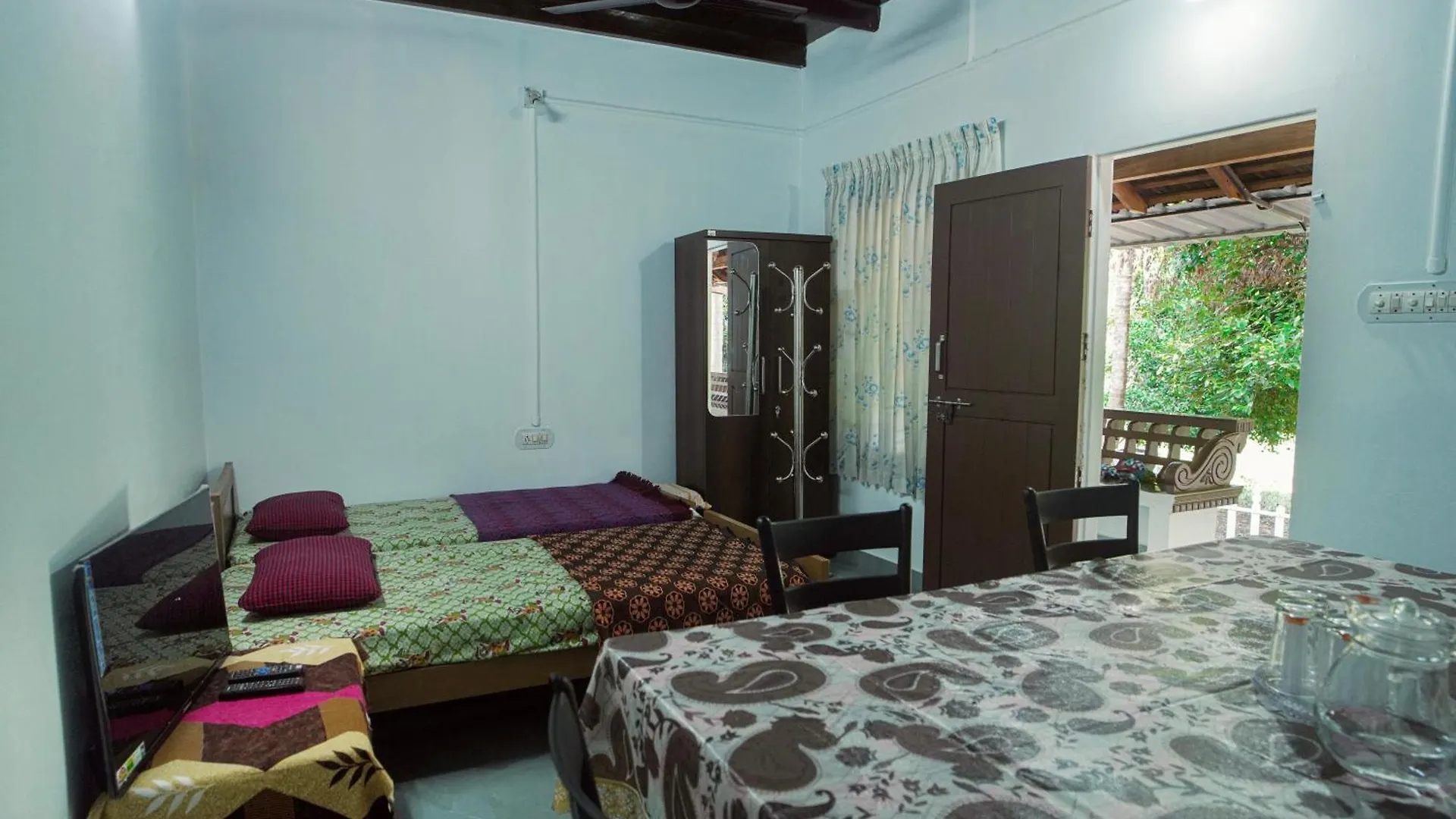 Sanctuary View Homestay Thattekad Kochi 印度