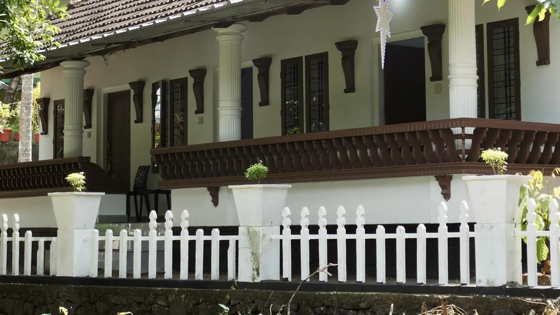 Sanctuary View Homestay Thattekad Kochi